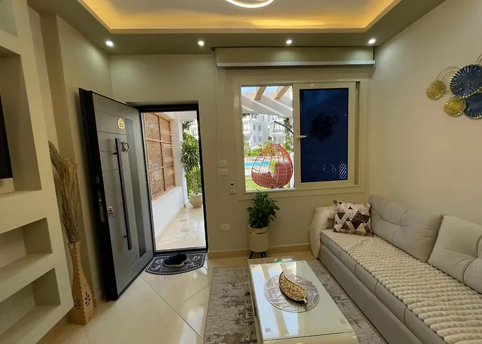 Hills Luxury With Pool View *
