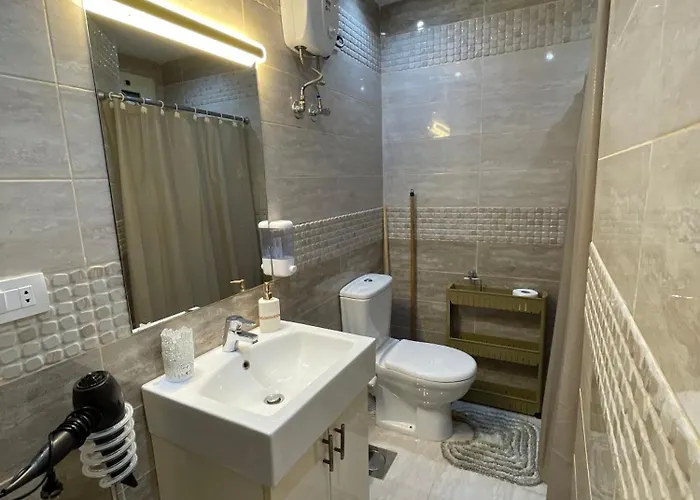Hills Luxury With Pool View Appartement *